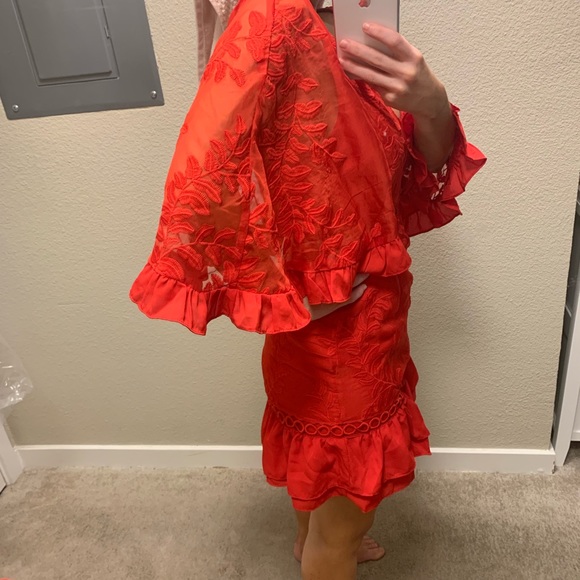 Goodnight Macaroon Red Embroided dress - Picture 4 of 4